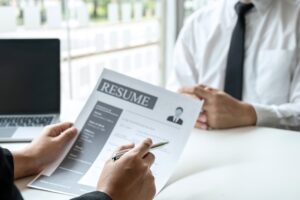job interview with resume having proper resume outline