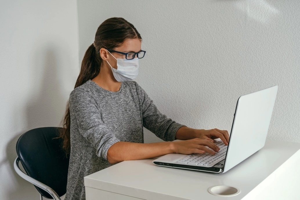 woman applying for a job during pandemic