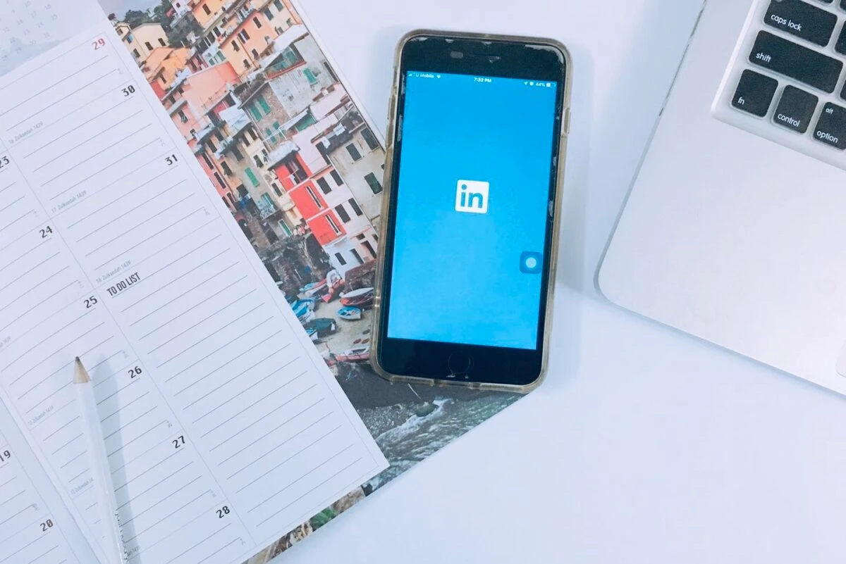 featured image maximize linkedin skills section to get hired
