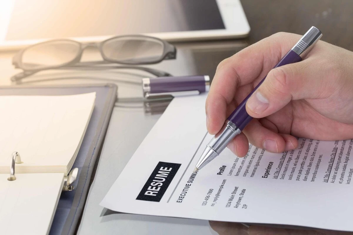resume title examples featured image scaled