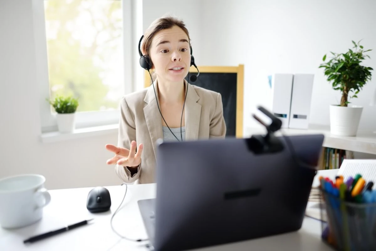 job seeker applying tips on how to prepare for an interview