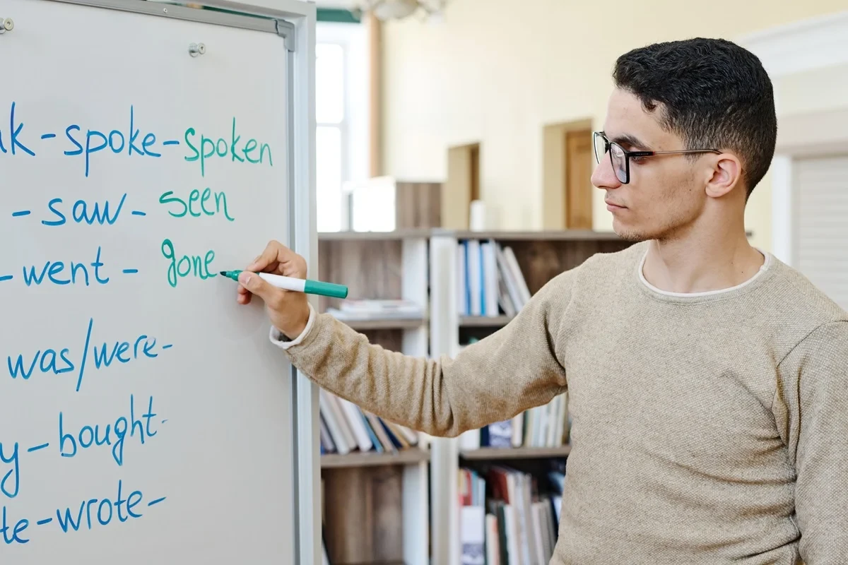professional testing his English language skills