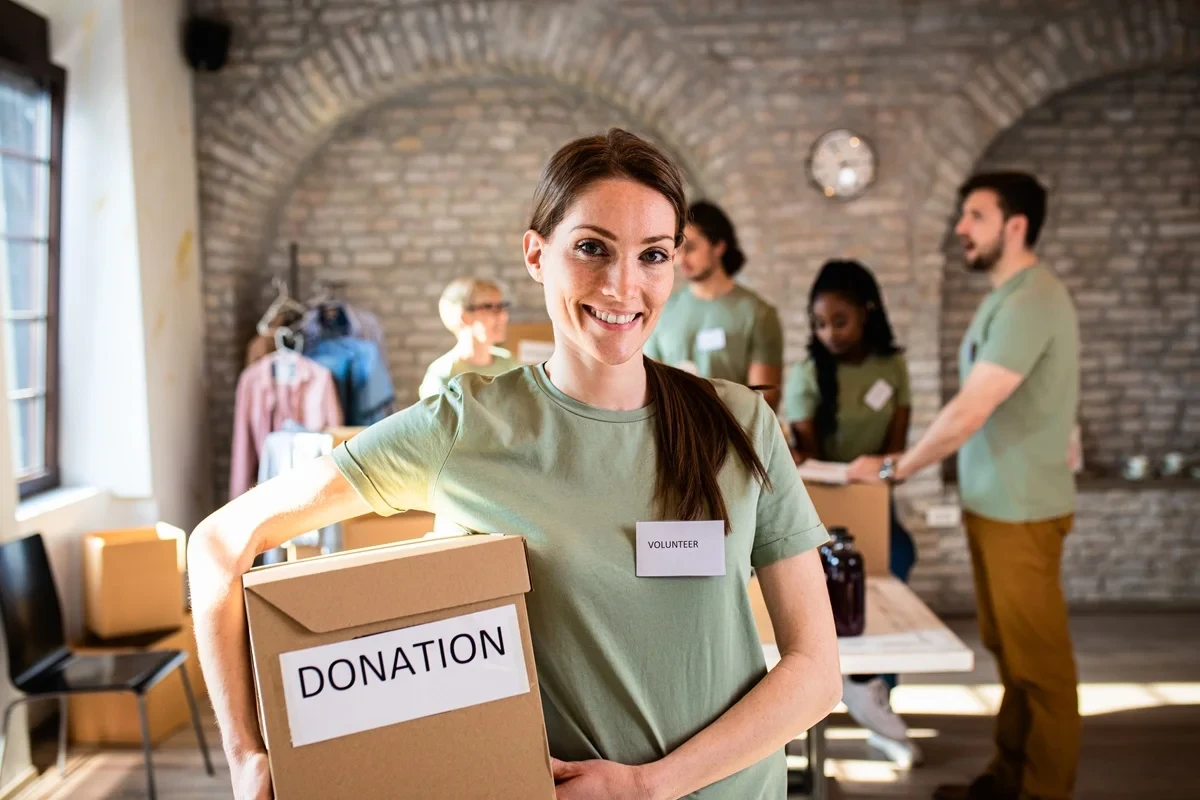 volunteers contributing to impactful not for profit jobs