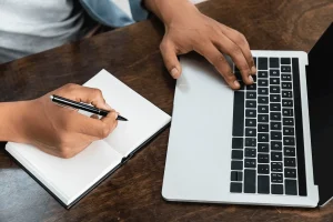 digital content writer making a draft
