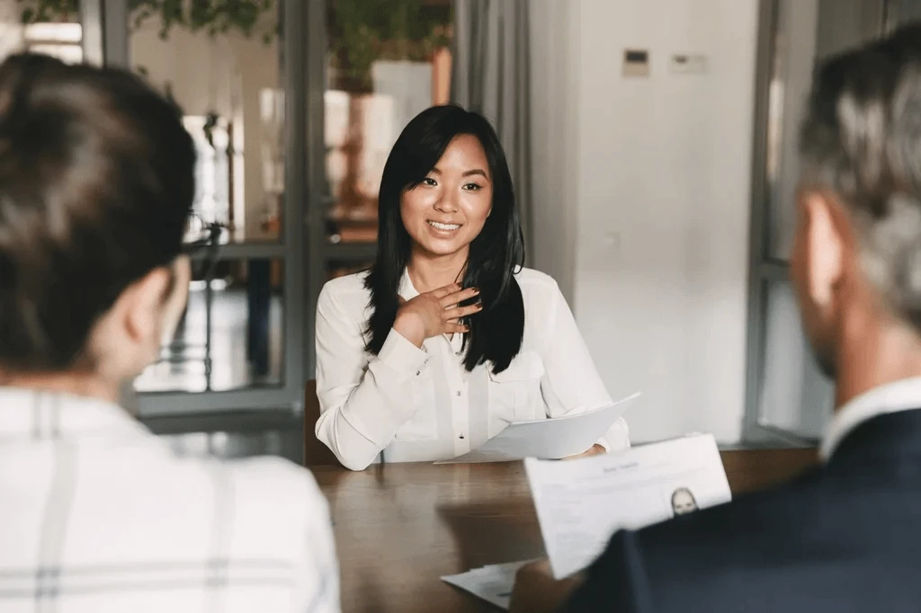 Job Applicant Describing Her Work Style In An Interview