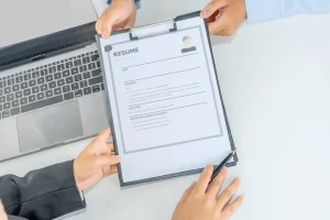 job seeker asking for assistance from an expert resume writer
