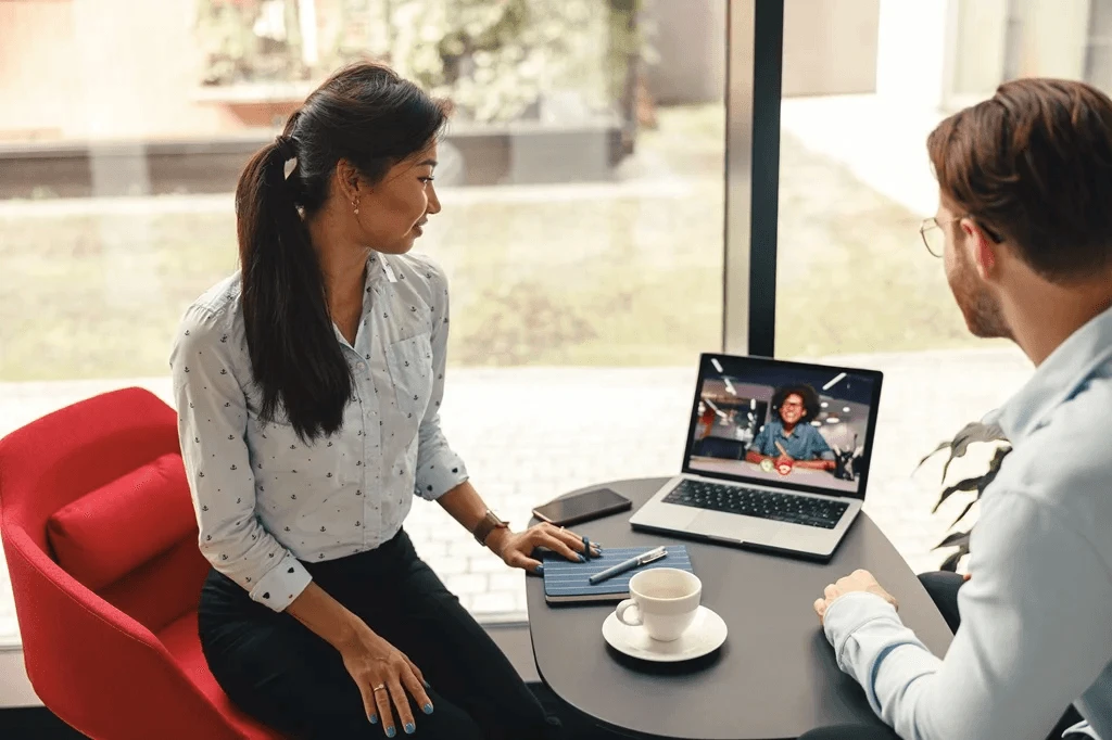 Online Interview Of An Entry-Level Job Applicant