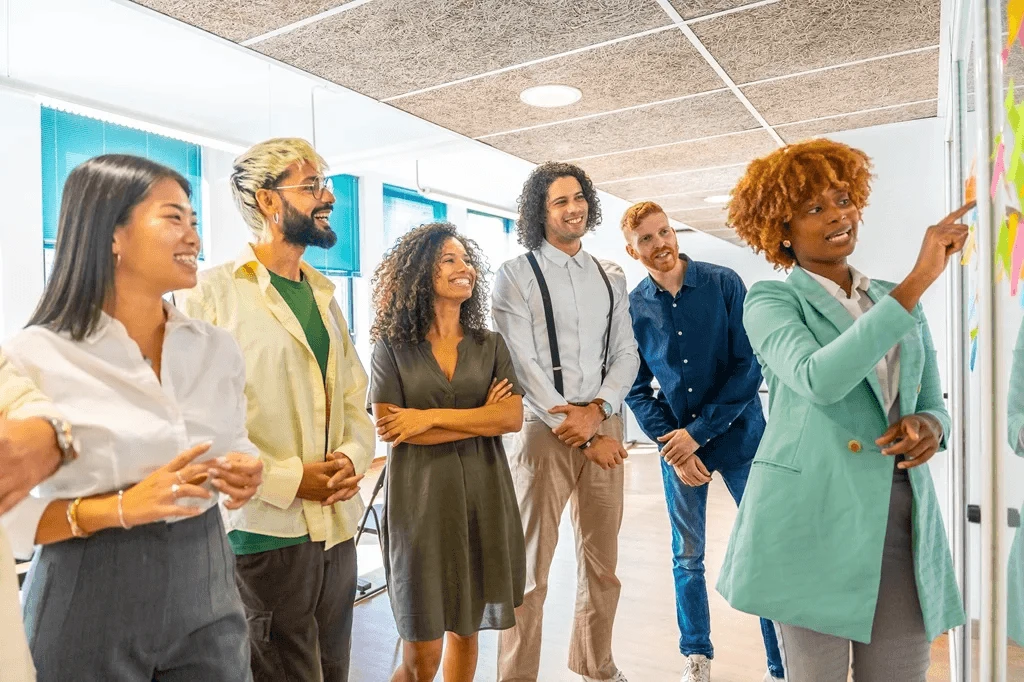 Team Leader Guiding Young Professionals