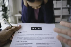A resume submitted to a hiring manager, illustrating resume objective examples for entry-level, mid-career, and industry-specific roles
