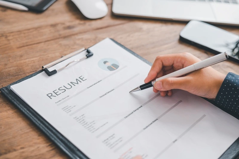 Illustration Answering What Is A Resume With Tips On Writing A Strong Professional Profile