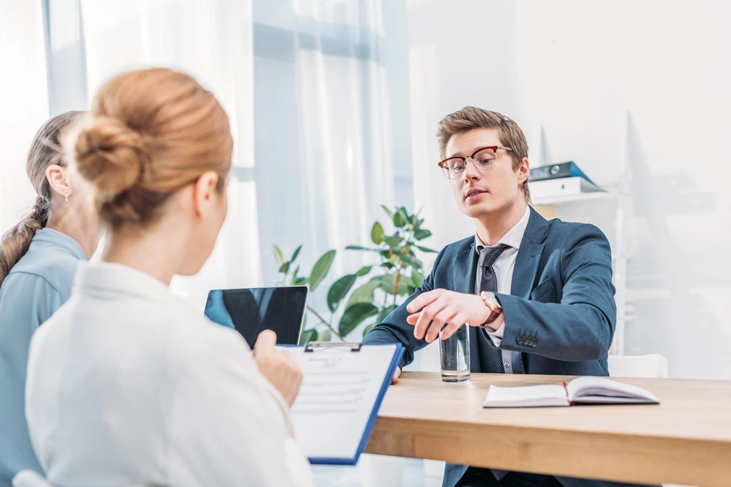 Professional Sharing Interview Questions To Ask Employer In A Meeting
