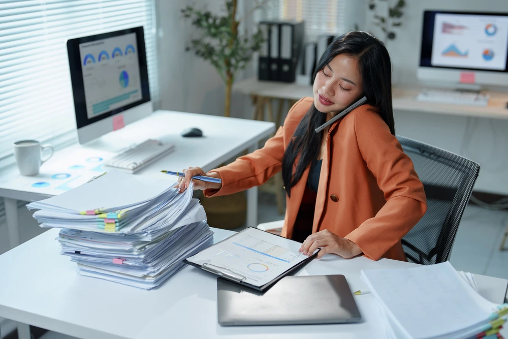 A Busy Admin Assistant