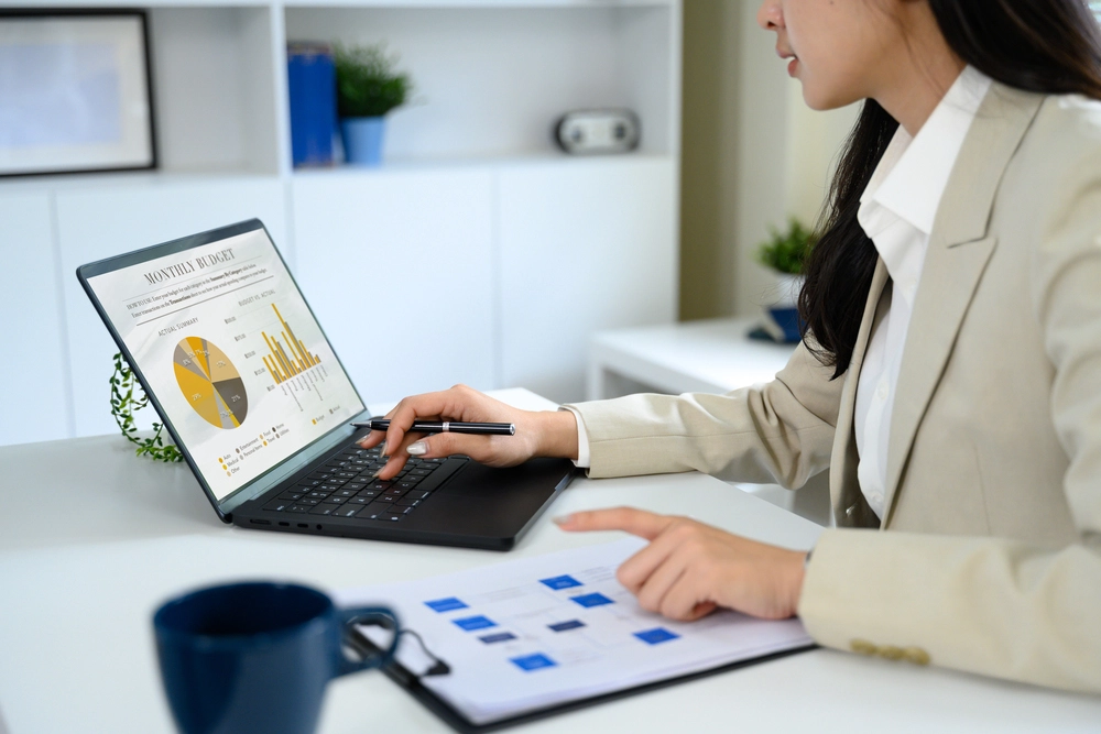 An Admin Support Familiar With Productivity Software, Data Management Systems, And Project-Tracking Tools.